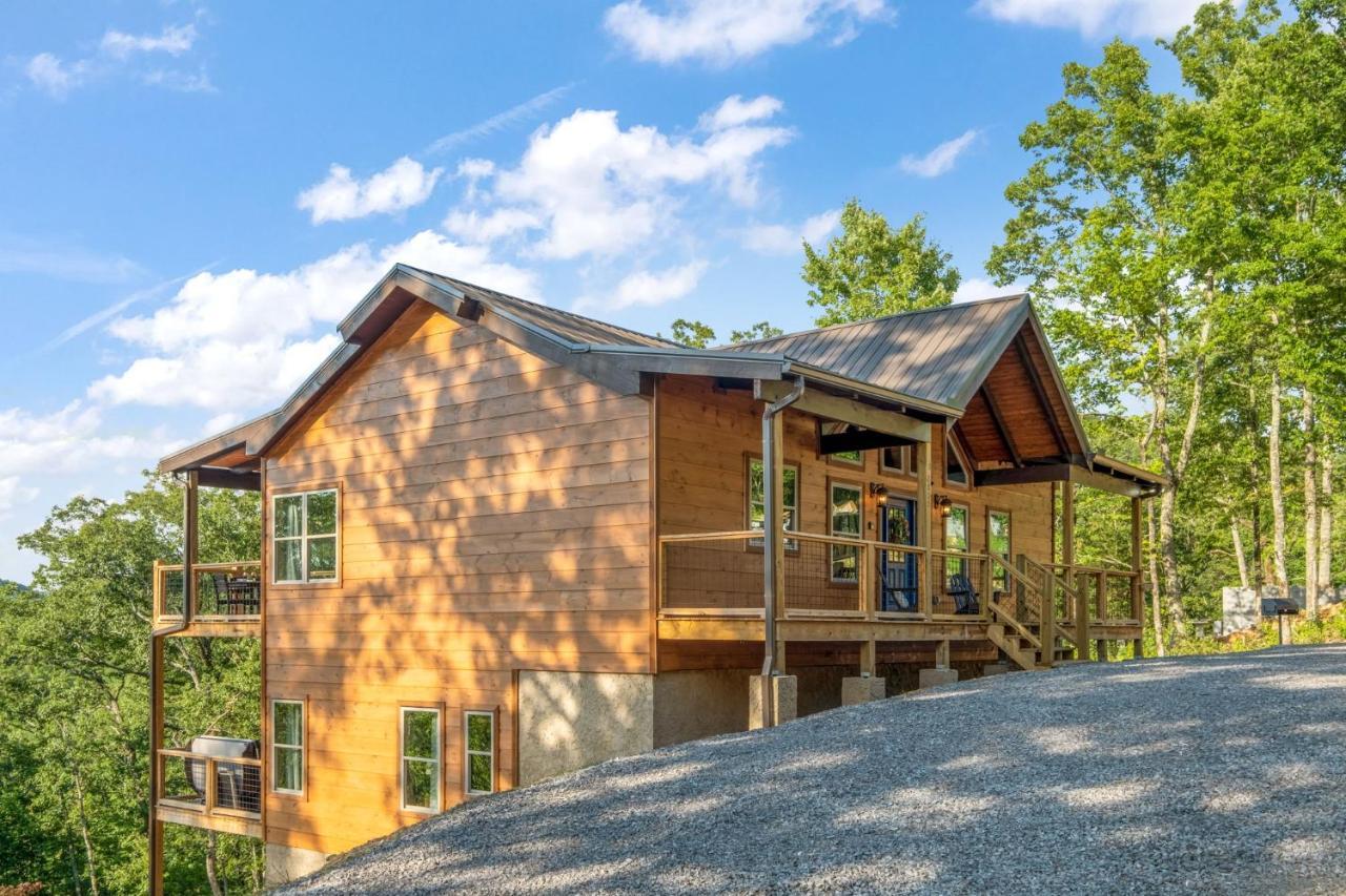 New / 3 King Suites / Sleeps12 / View / 5 Mi To Pf / Hot Tub Sevierville Buitenkant foto