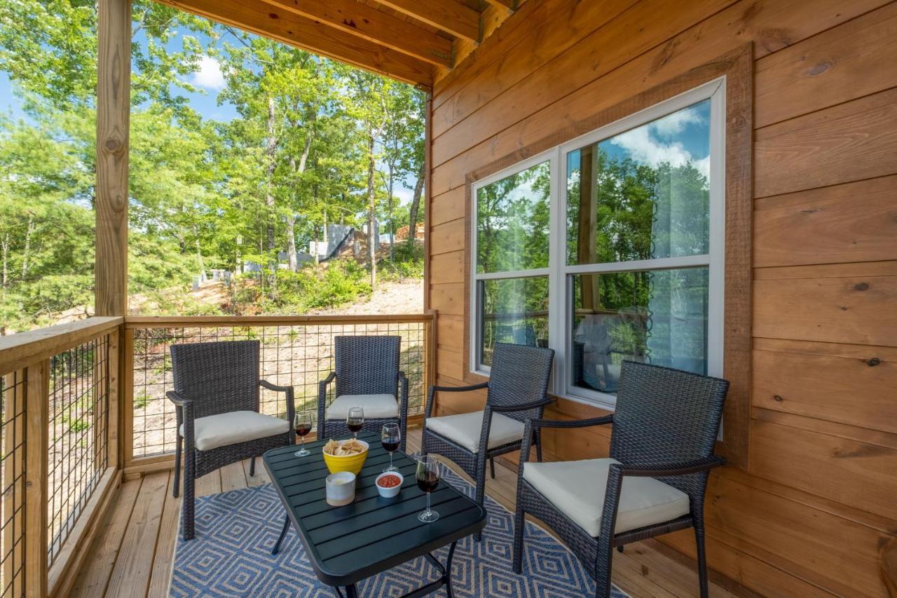 New / 3 King Suites / Sleeps12 / View / 5 Mi To Pf / Hot Tub Sevierville Buitenkant foto