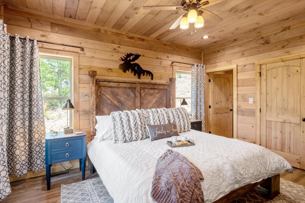 New / 3 King Suites / Sleeps12 / View / 5 Mi To Pf / Hot Tub Sevierville Buitenkant foto